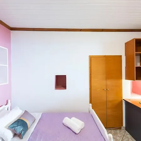 Semesterbostad The Eagle's Nest House Kamari (Paros)