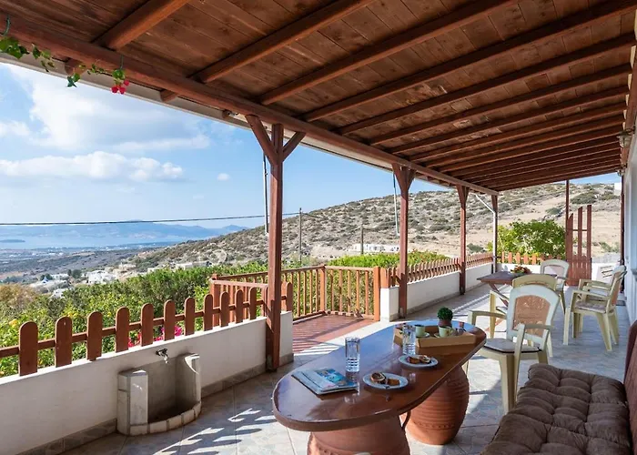 Semesterbostad The Eagle's Nest House Kamari (Paros)