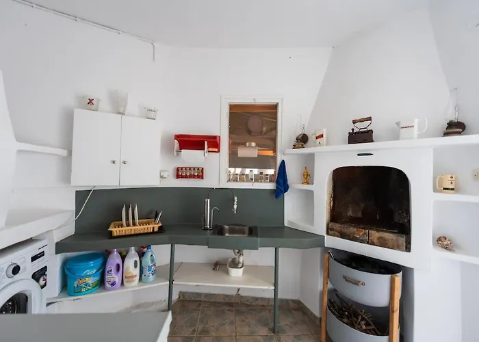 The Eagle's Nest House *