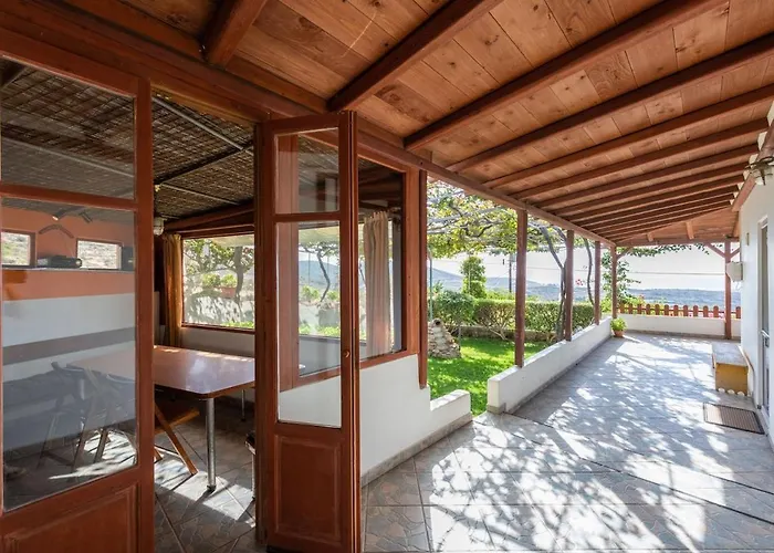 Hébergement de vacances The Eagle's Nest House *